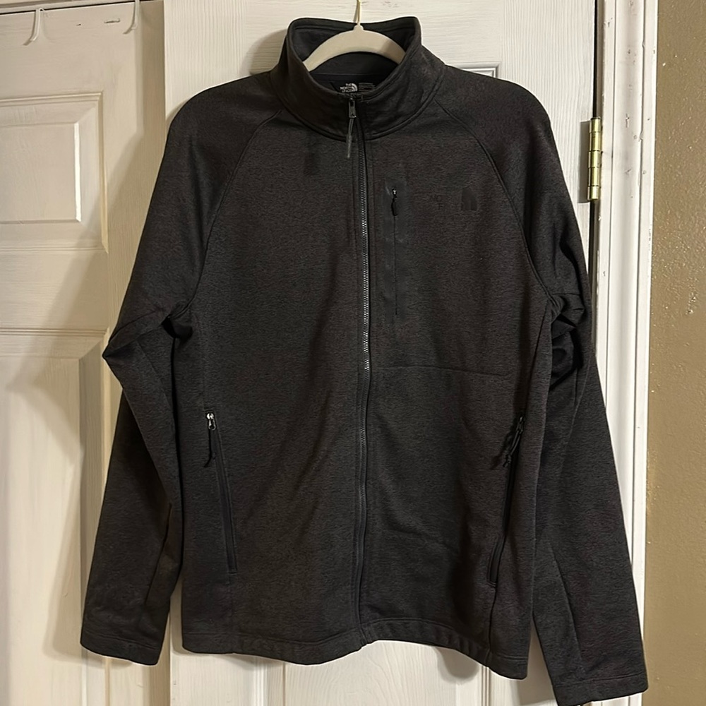 The North Face Men’s Soft-shell Zip Up Size Medium
